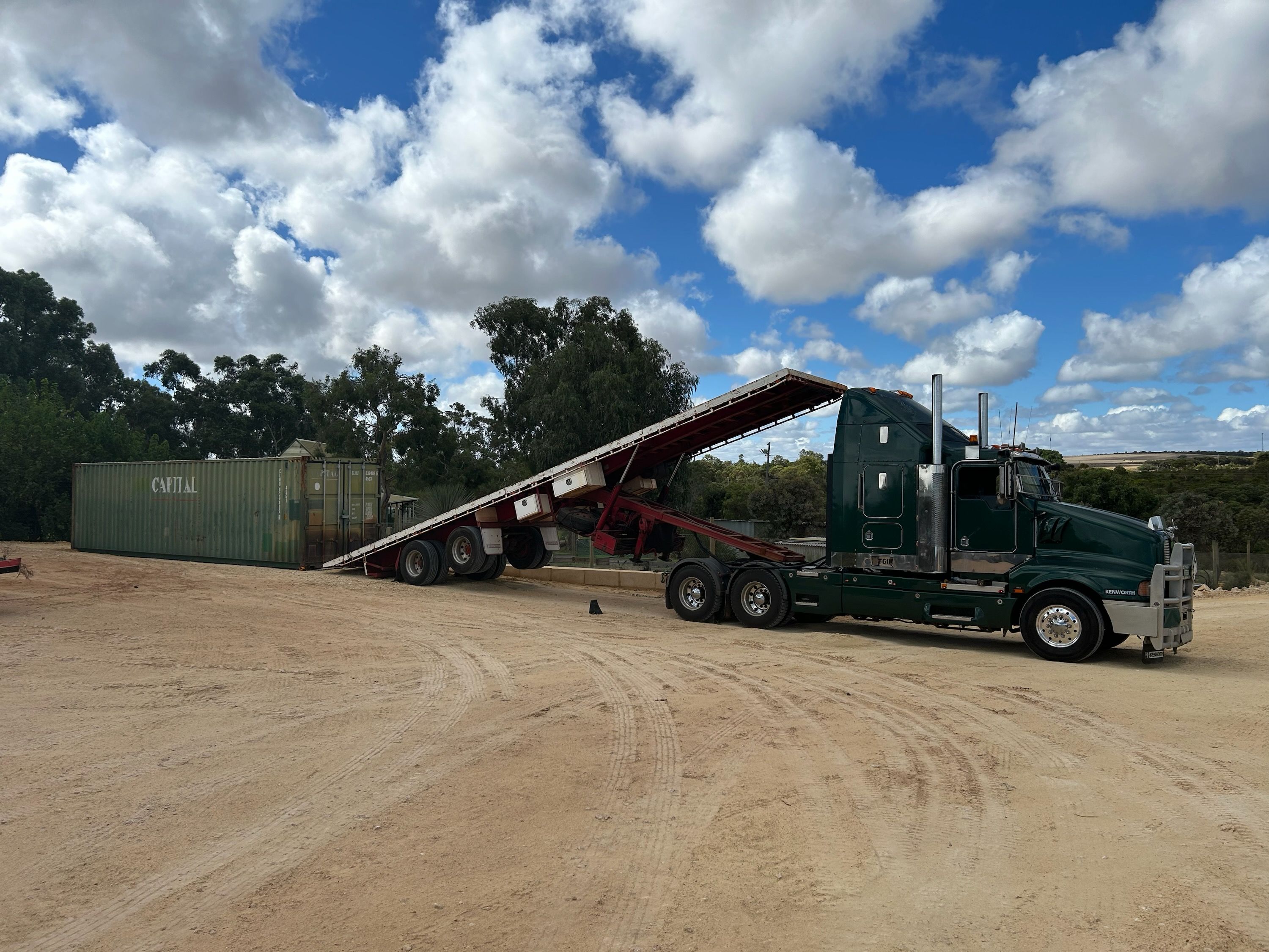 Super tilt transport